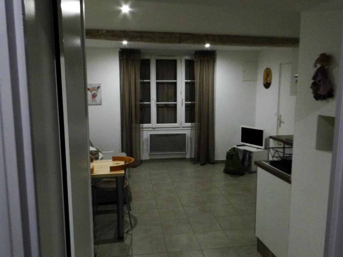 Sympathique Appartement LʼIsle-sur-la-Sorgue Εξωτερικό φωτογραφία